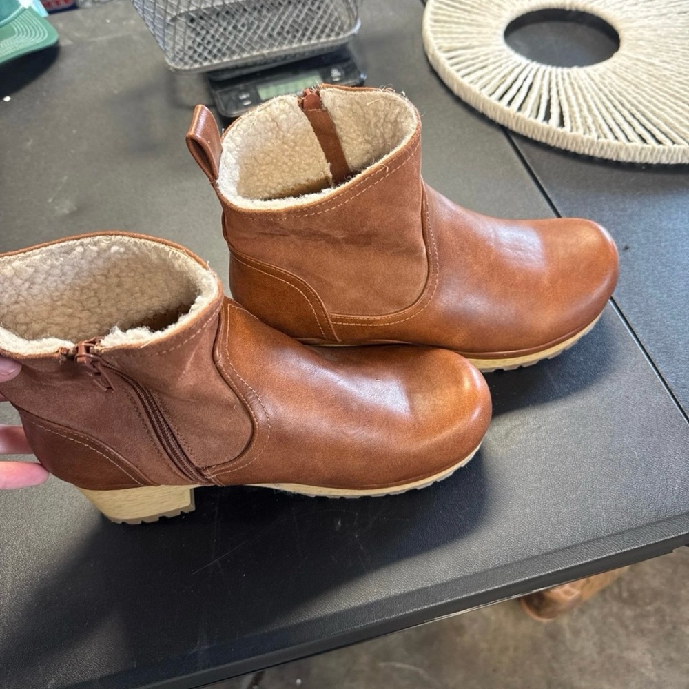 Universal Thread Brown Winter Boots - image 3